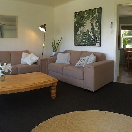 Tahuna Hills Guesthouse Нелсън Екстериор снимка